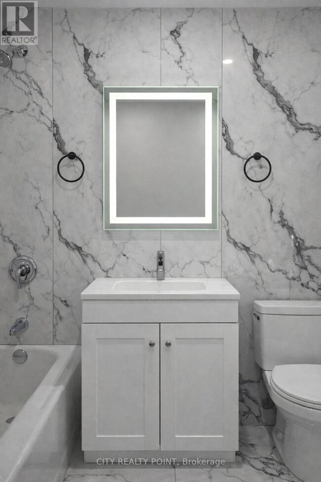 Photo - 131 Camelia Ave Unité 2