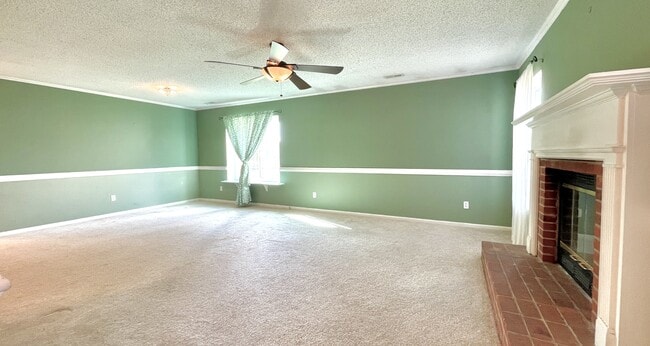 Photo - 1014 Scarlet Oak Ct S