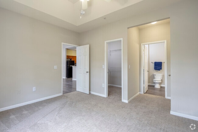 2BR, 2BA Sunroom -1,222 SF - Primary Bedroom