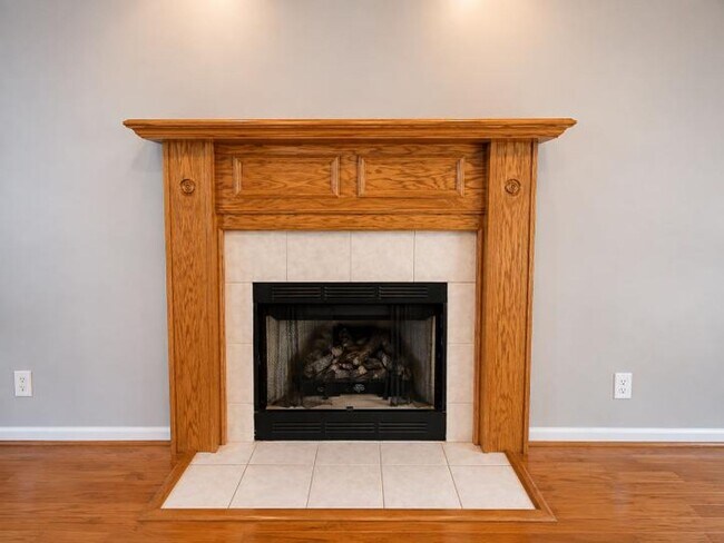 1034 Persimmon Ct