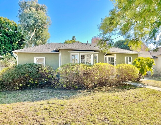 Photo - 11914 Ocean Park Blvd Unidad 11914