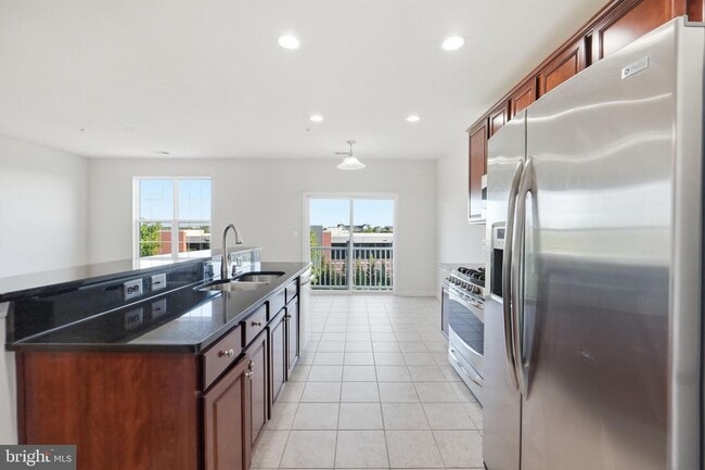 Photo - 43849 Kingston Station Terrace