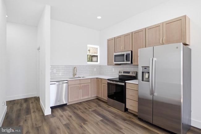 1520 S 22nd St Unit 2