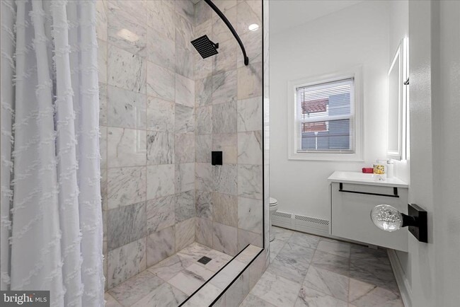 Photo - 40 E Piccadilly St Unidad 2