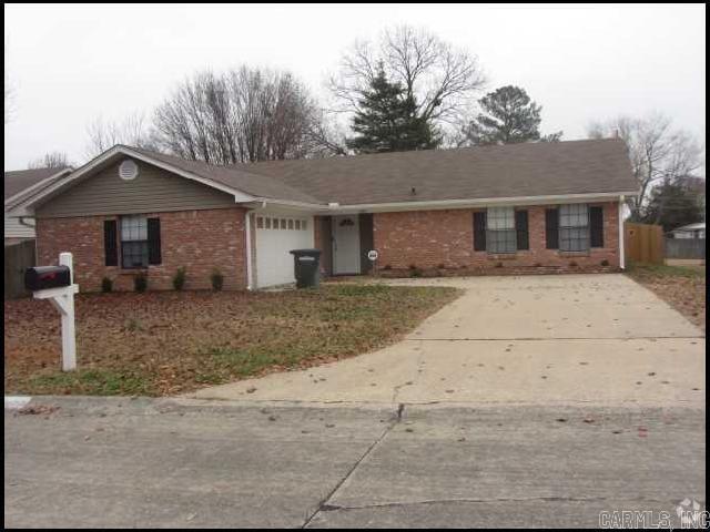 Building Photo - 122 Tiffany Cir Rental