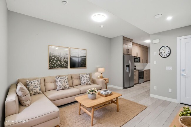 Photo - 9917 Huxbury Dr NE