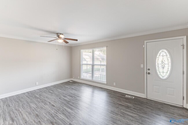 Photo - 2402 Mcclain Cir NW