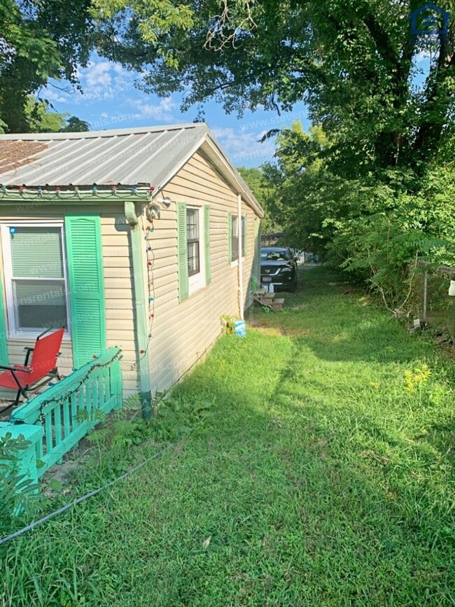 Photo - 3015 Sunset Ave