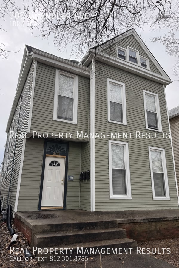 Building Photo - 309 Chandler Ave Unit 3