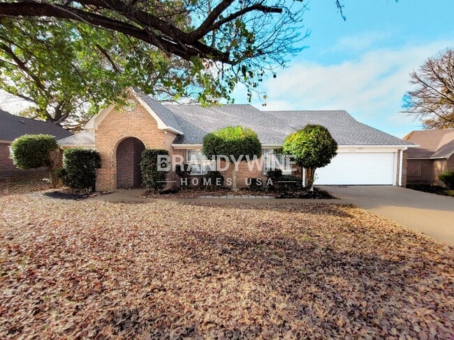 Building Photo - 5353 Stephen Forest Cove