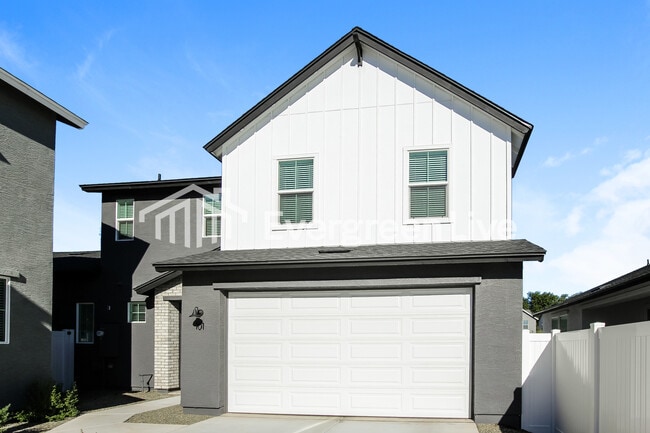 Photo - 9117 N 181st Ave