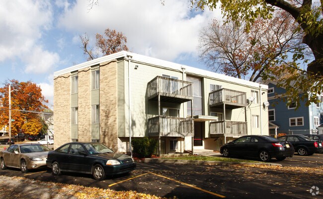 1000 Oakland Ave