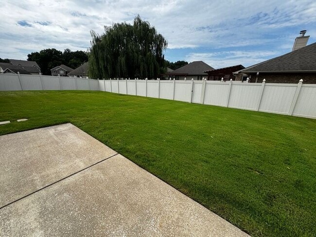 Photo - Near Redstone Arsenal Gate 1 with fence, storm shelter and AMAZING spa shower in primary suite