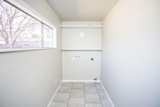 Photo - 2408 30th St