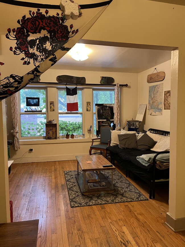 Photo - 1314 Williamson St Unit Apt #2