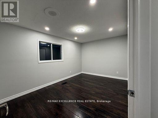 Photo - 60 Denlow St