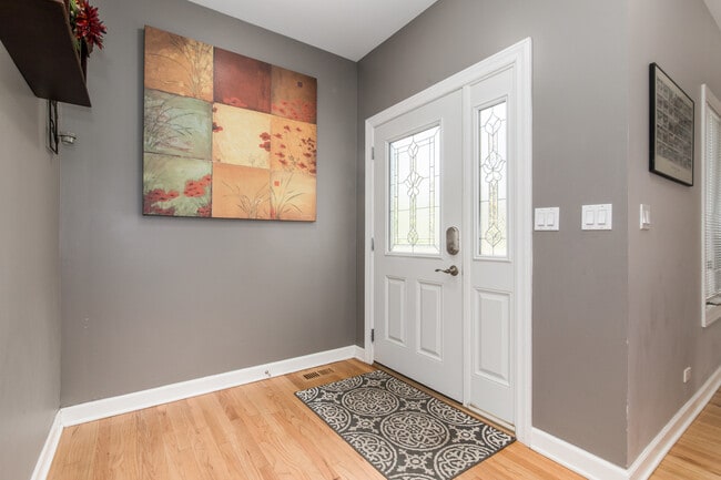 Photo - 840 N Northwest Hwy