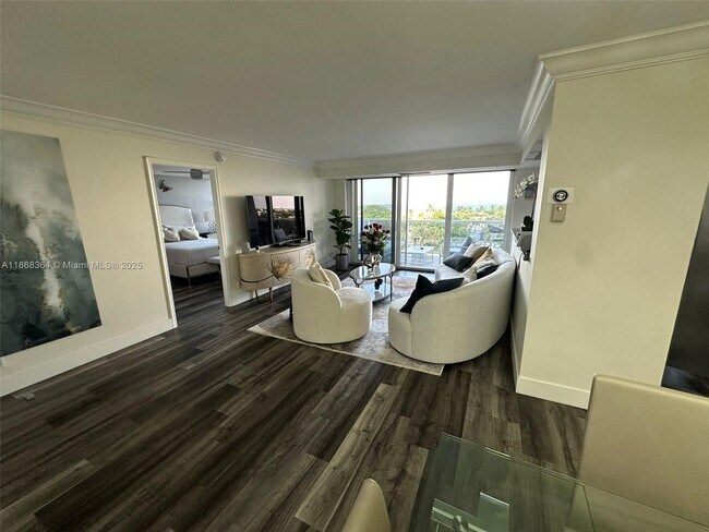 Photo - 2841 N Ocean Blvd Unidad 708