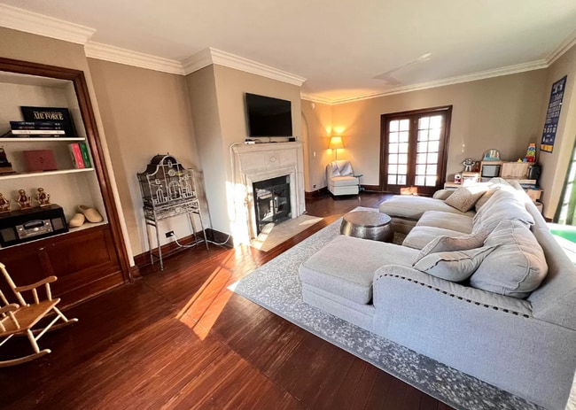 Large 3 Bedroom Home!
