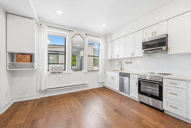 Photo - 366 2nd St Unit 2