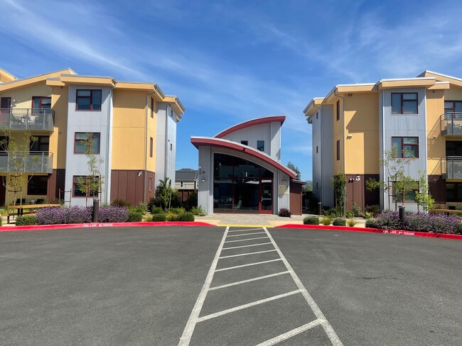 Office - Napa Creek Village Apartments