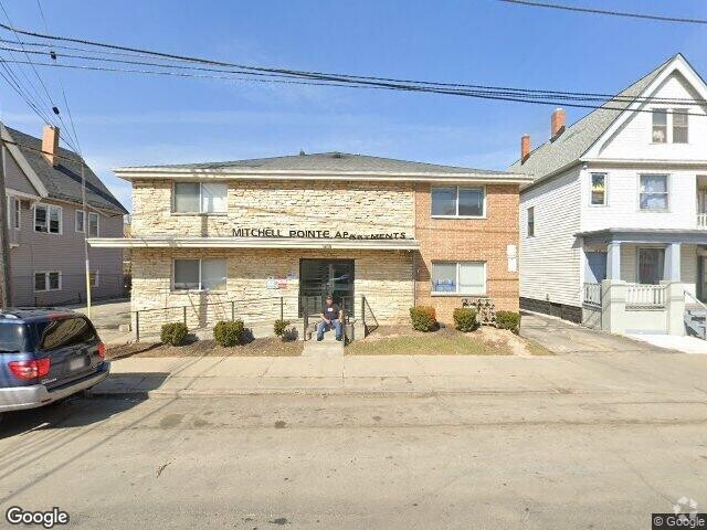 Building Photo - 1418 W Mitchell St Rental
