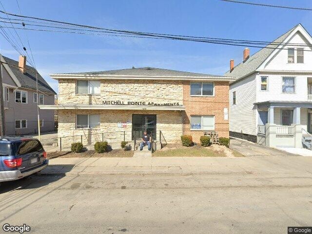 Building Photo - 1418 W Mitchell St Rental