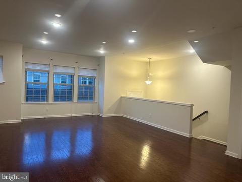 Photo - 33 Addison Ln
