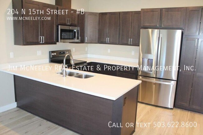 Photo - 204 N 15th St Unit #B