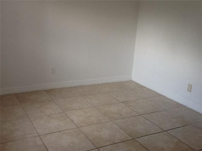 Photo - 101 NE 41st St Unit G-112