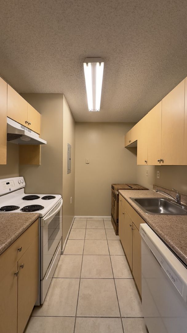 Photo - Charming 2-Bed Condo Retreat in West Palm Beach – Cozy Living Awaits! Unit 307