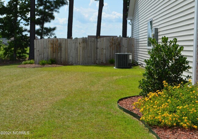 Photo - 1800 Cambria Dr