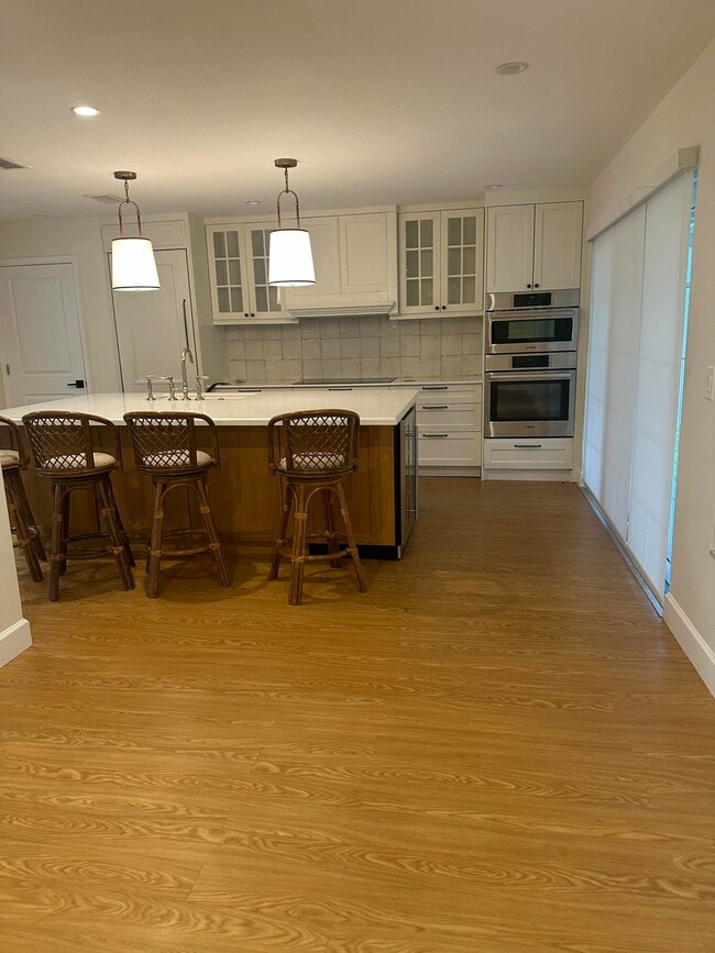 Photo - 141 NW 24th Ct