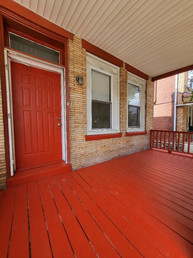Photo - 437 W Bringhurst St Unidad 1st Floor