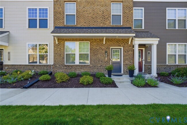 Photo - 4019 Grand Reserve Ln