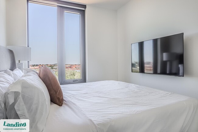 Photo - 632 Howard Rd SE Unidad 1032