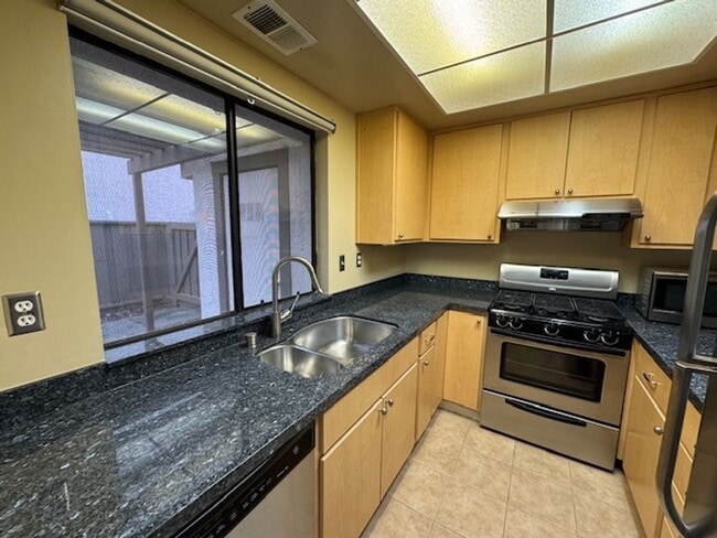 Photo - Wonderful 3 bedroom townhome in Main Chance Estates