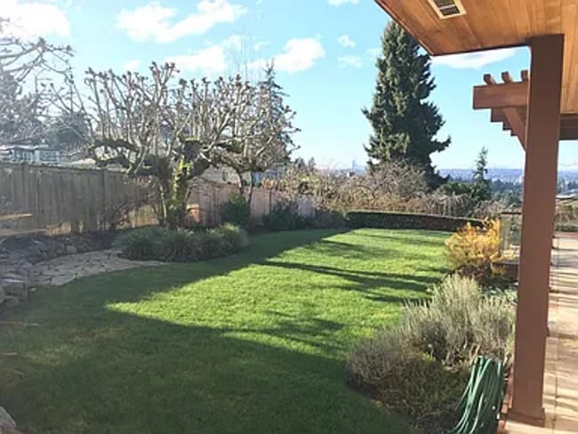 Photo - Elegant 5 beds / 5 bath house in Clyde Hill