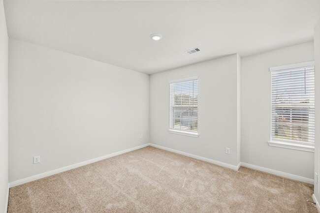 Photo - 6428 Winter Elm St