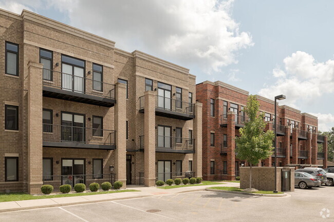 Building Photo - 8471 Grand Ave Unit 201 Rental