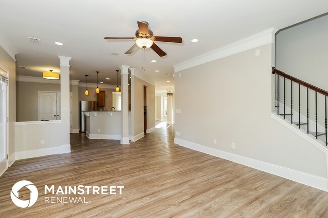 Photo - 6231 Stonelake Dr SW