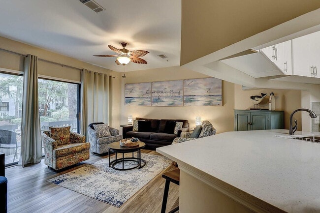 Photo - 19 Lemoyne Ave Unit SI ID1470518P