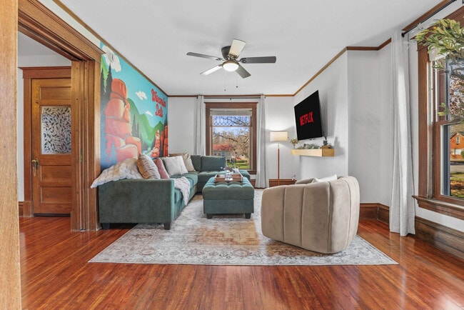 Photo - 924 Capital St Unidad ID1369276P