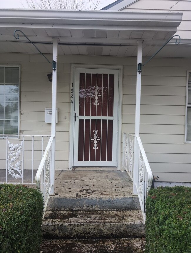 Photo - Dallas Oregon Home for rent