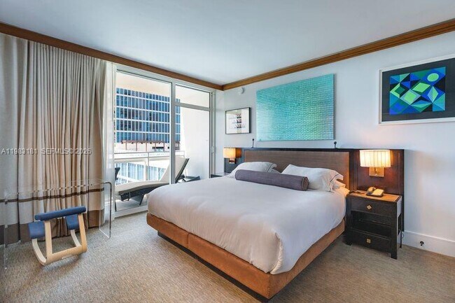 6801 Collins Ave Unit 612