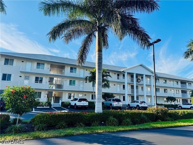 Photo - 3062 Sandpiper Bay Cir Unit K102