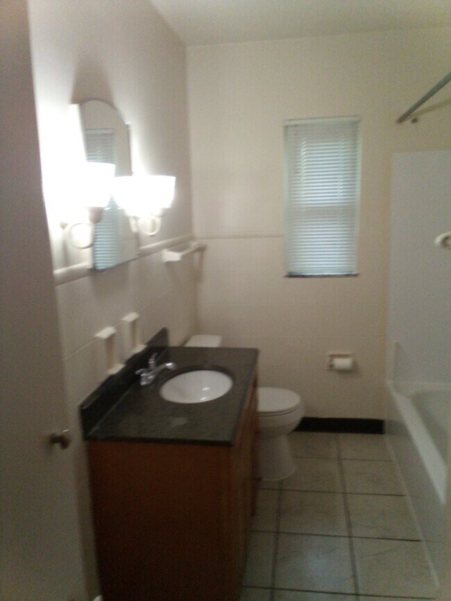 Photo - 1644 Elmer St Unit 2