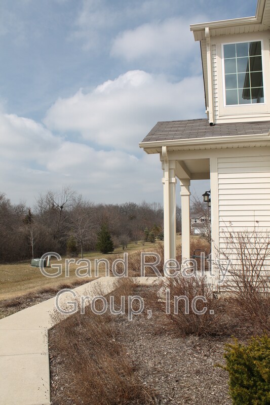 Photo - 460 S Jade Ln