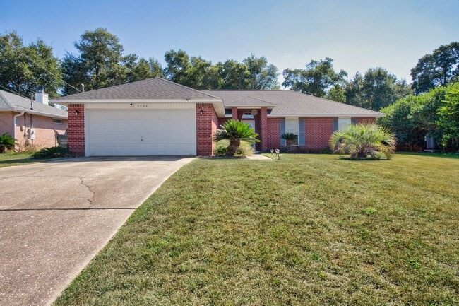 Building Photo - Spacious Milton Beauty with Fireplace & Fe...