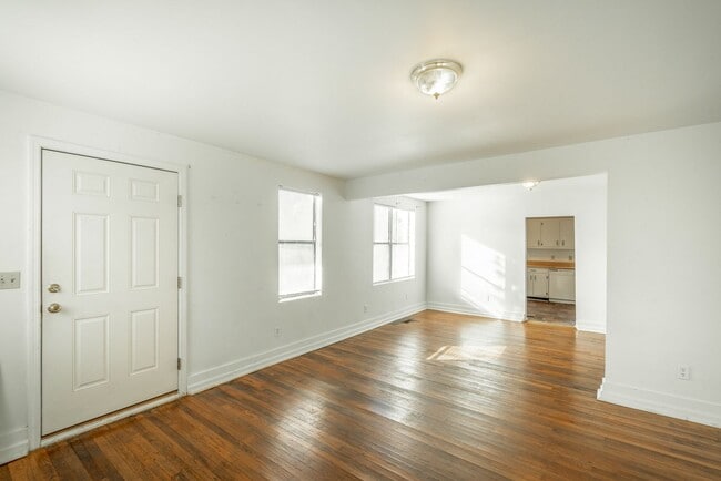 Photo - 2 Bedroom 1 bath house in Red Bank